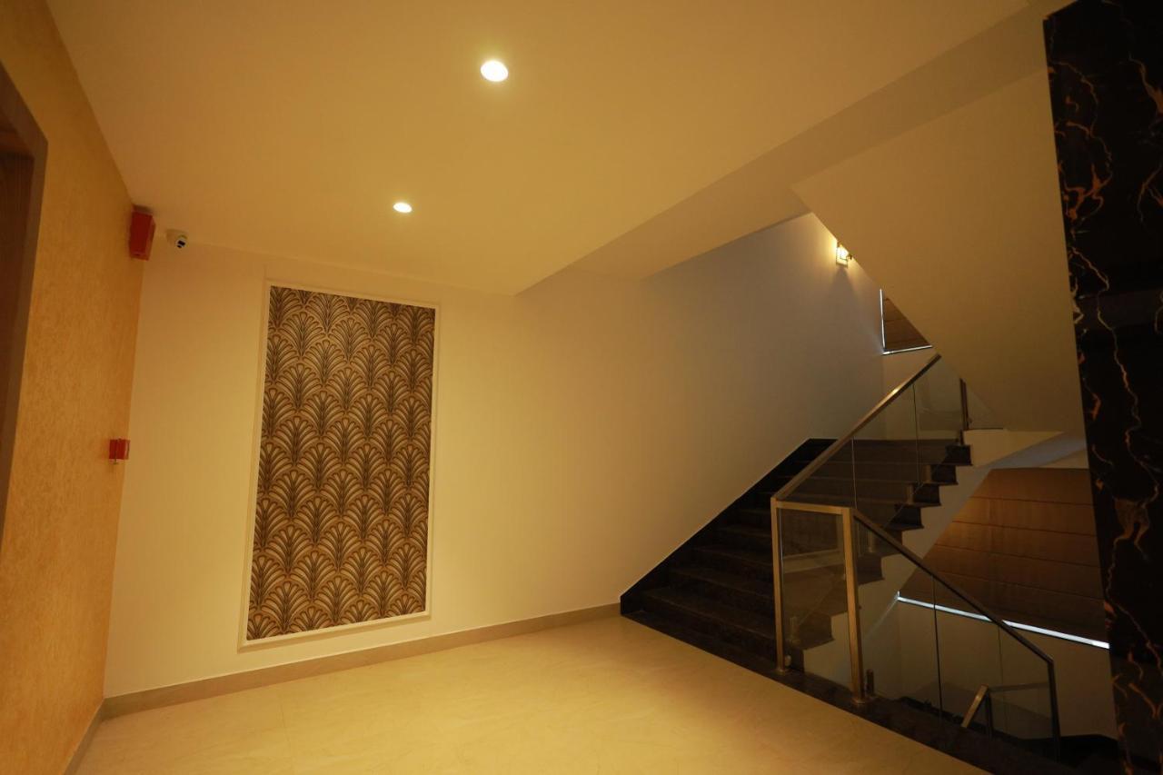 Mandarin Sky Hotel Kannur Eksteriør billede