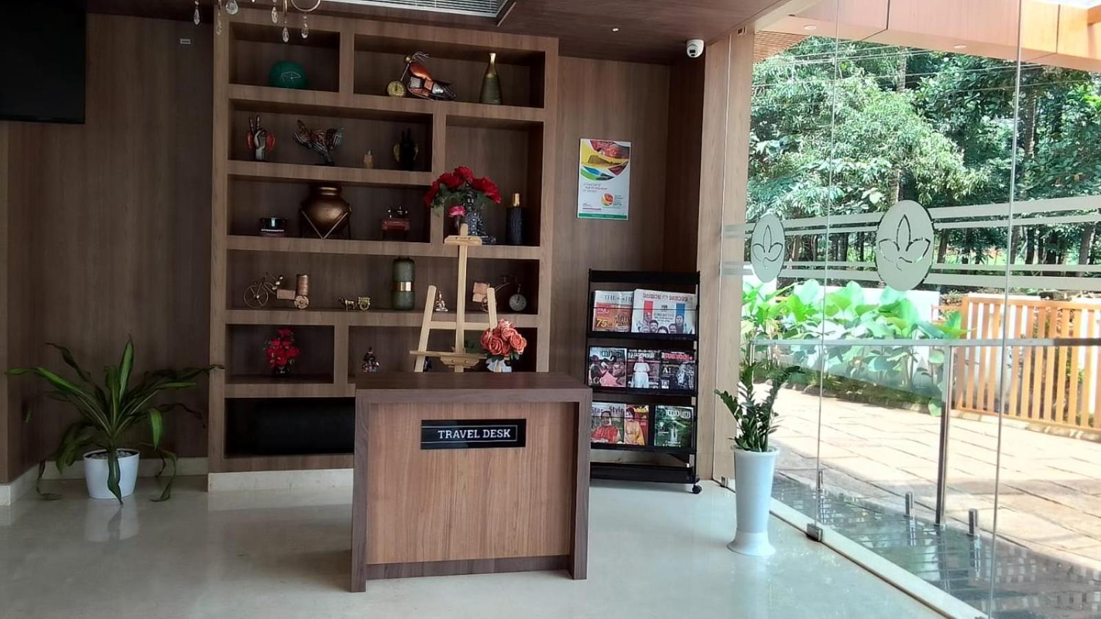 Mandarin Sky Hotel Kannur Eksteriør billede